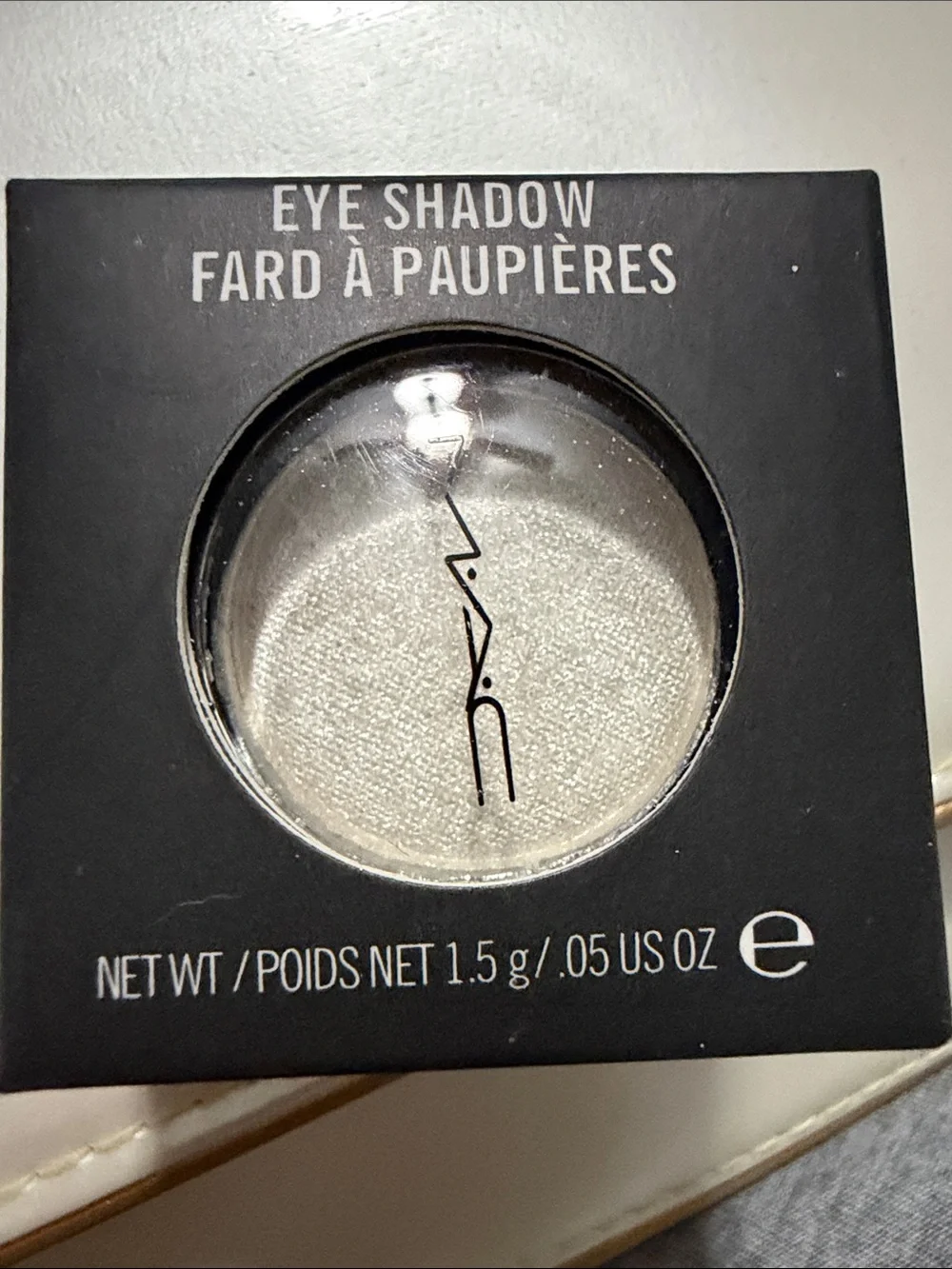 MAC Cosmetics Eyeshadow - White